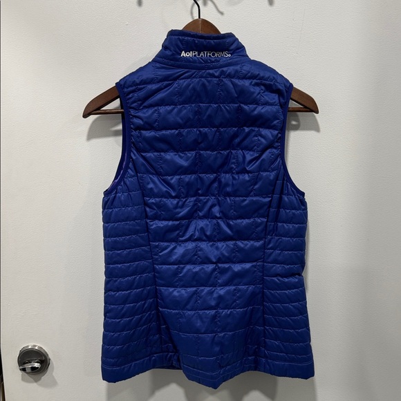Patagonia®
W's Nano Puff® Vest - Picture 7 of 9
